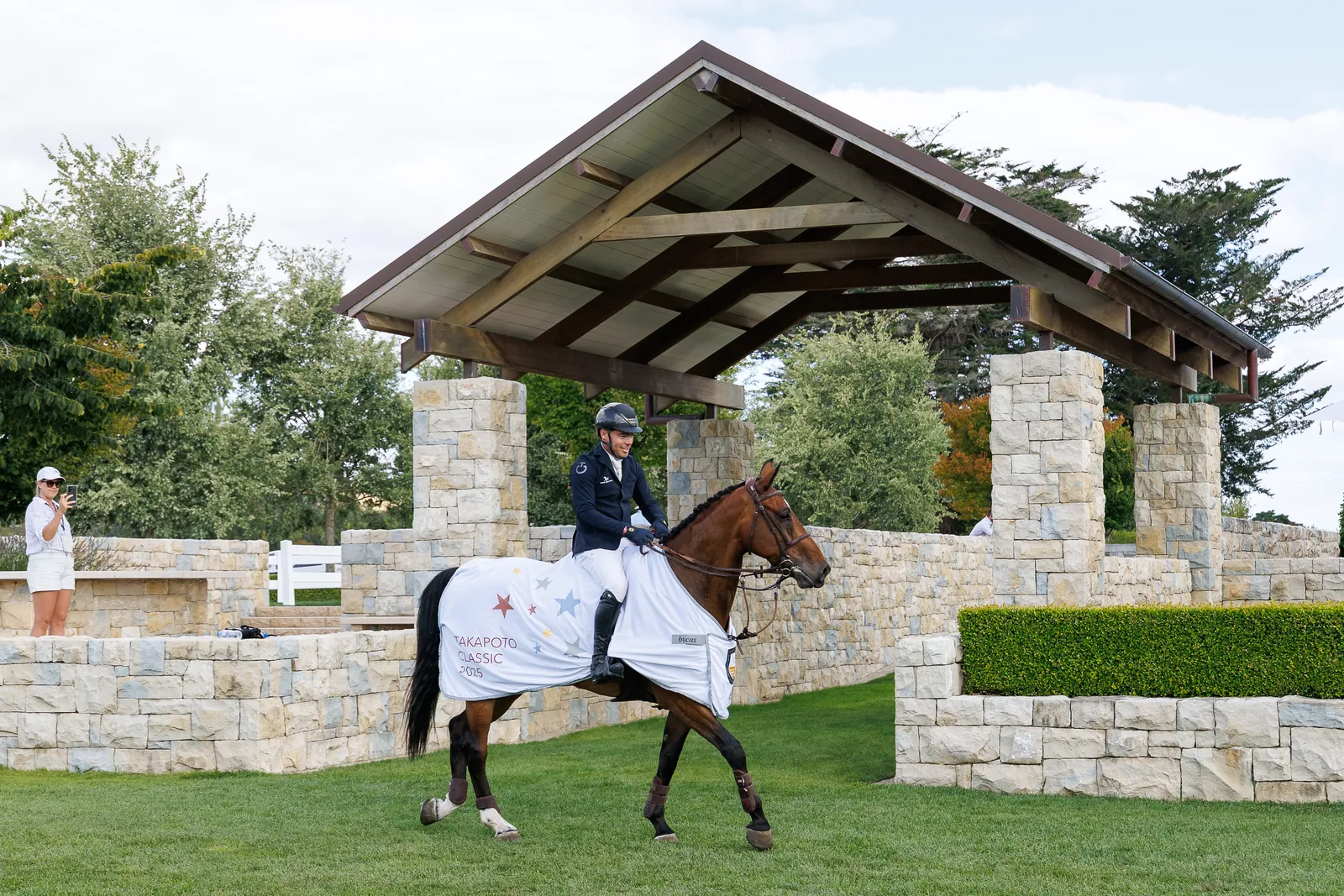 The Takapoto Classic 2025 show rug