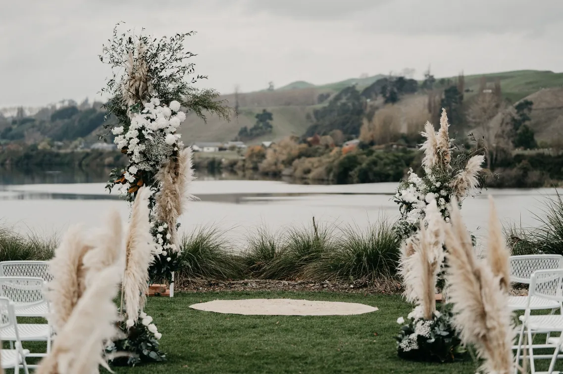 Wedding at Takapoto Estate