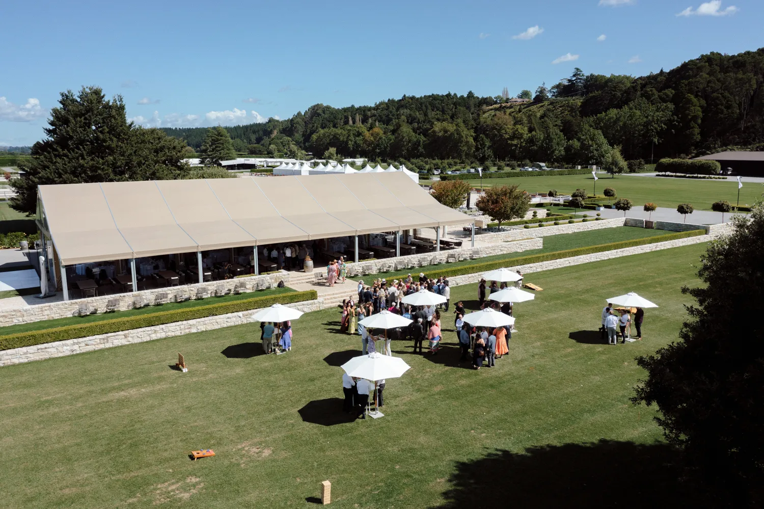 A wedding at Takapoto Estate